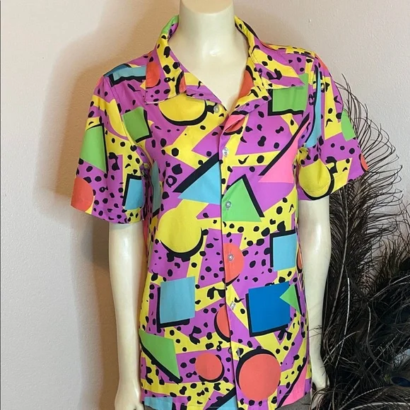 90’s print button down Colorful Geometric Print Shirt - Picture 3 of 4